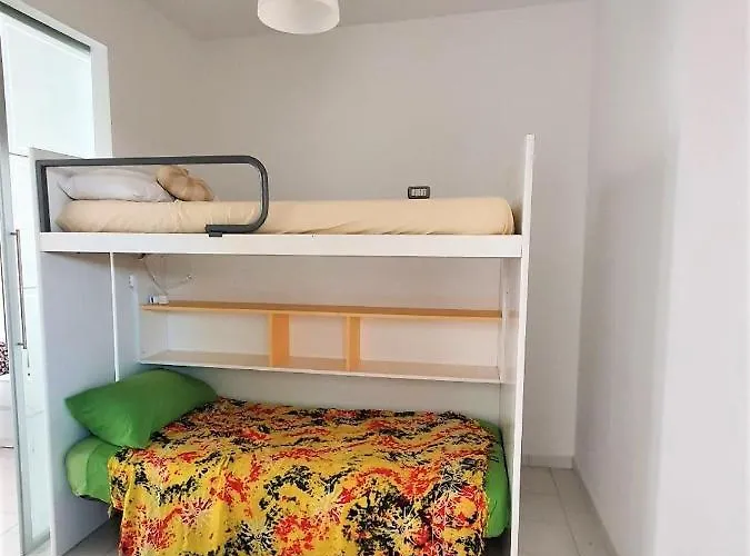 Casa Cynda 3* Follonica